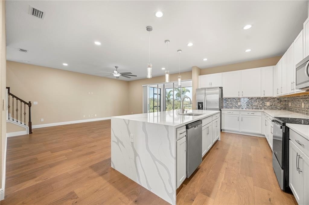 2049 Heart Lake Drive - Photo 6