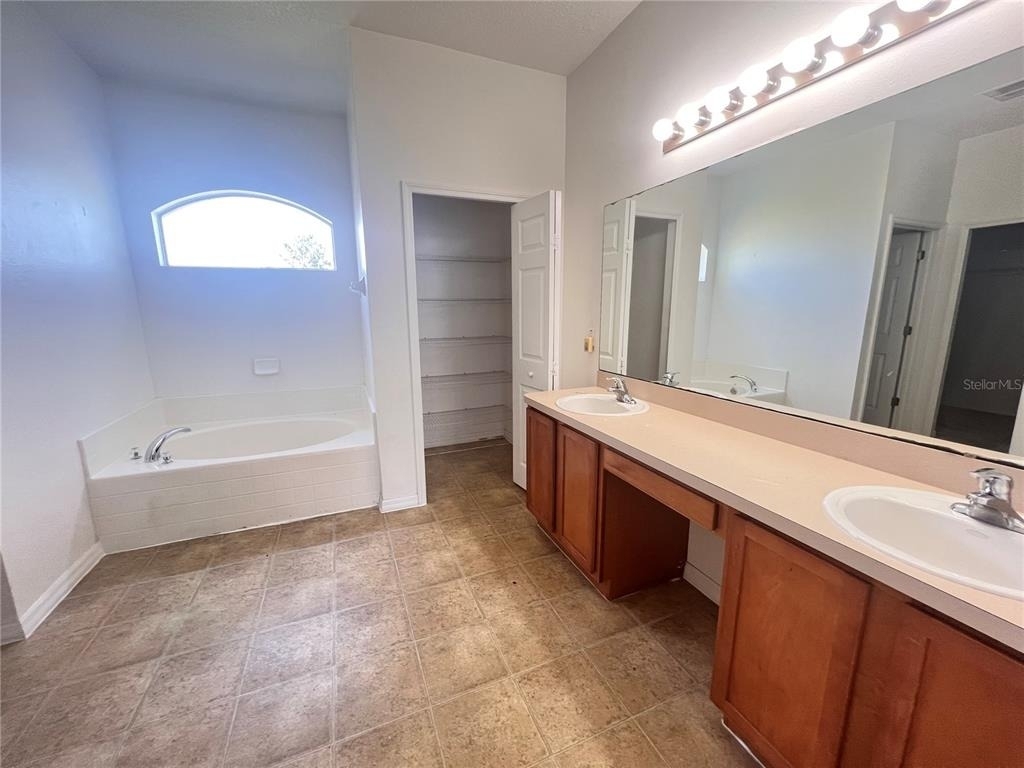 41 Louisiana Drive - Photo 3