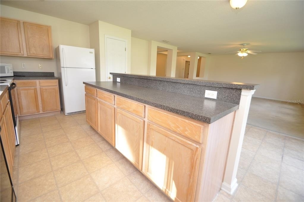 116 London Drive - Photo 10