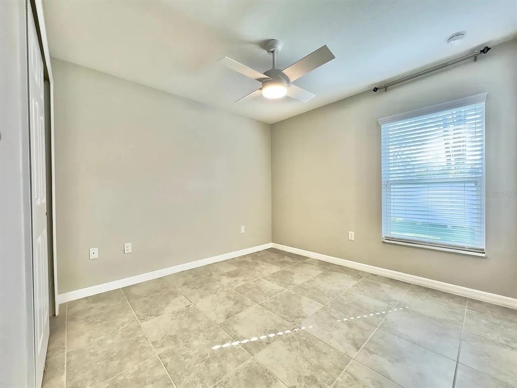 8 Linda Place - Photo 9