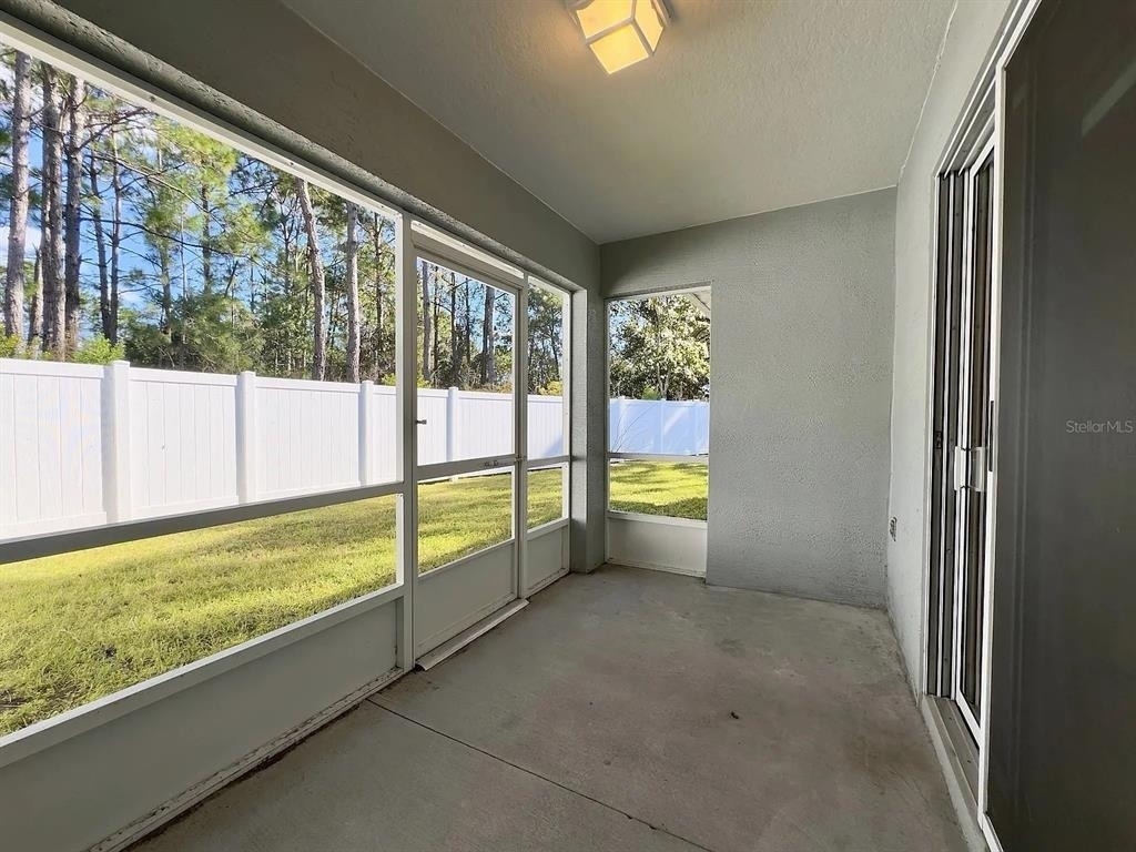 8 Linda Place - Photo 15