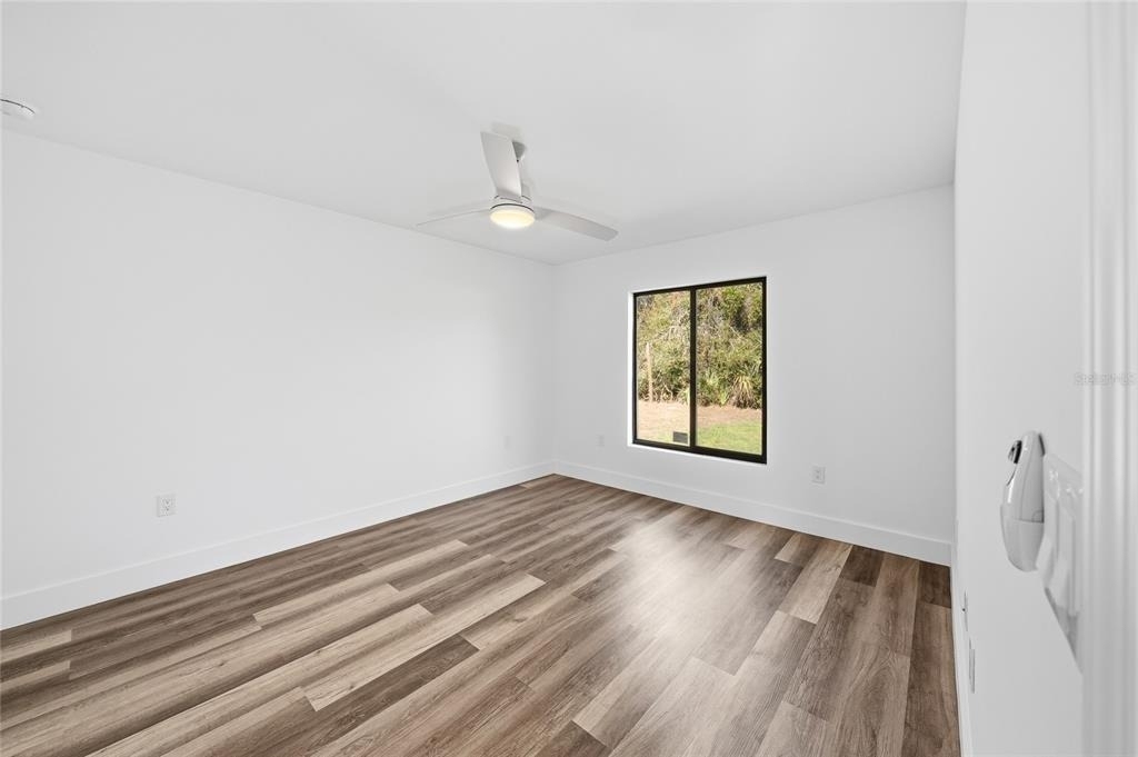 15468 Chamberlain Boulevard - Photo 17