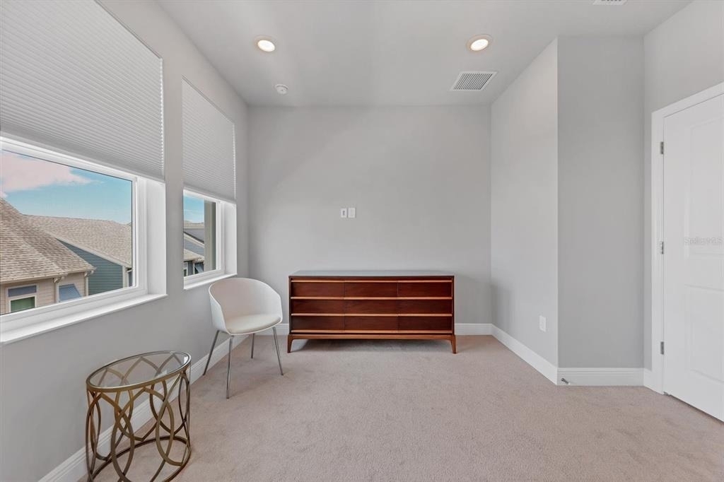 2329 Lindstrom Street - Photo 17