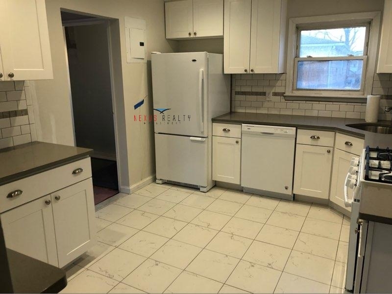 233-75 87th Avenue - Photo 1