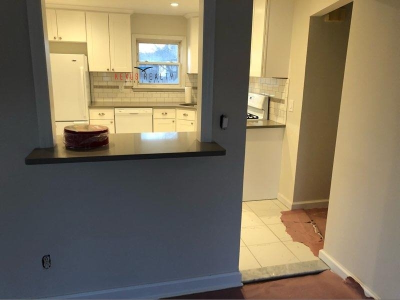 233-75 87th Avenue - Photo 6