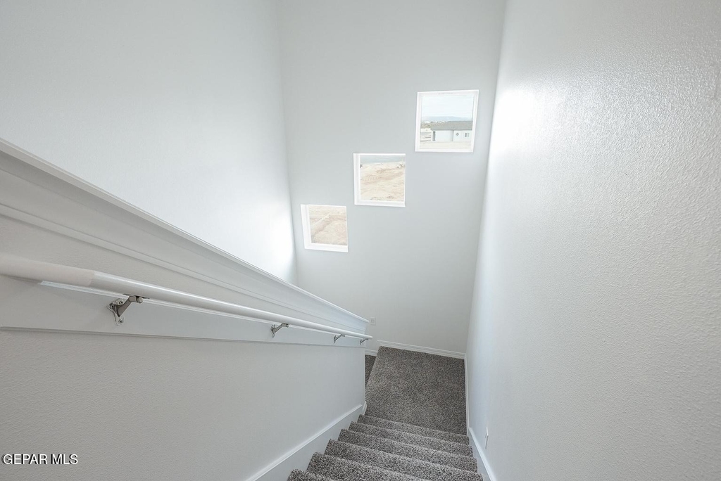 14313 Steve Joyce Parkway - Photo 10