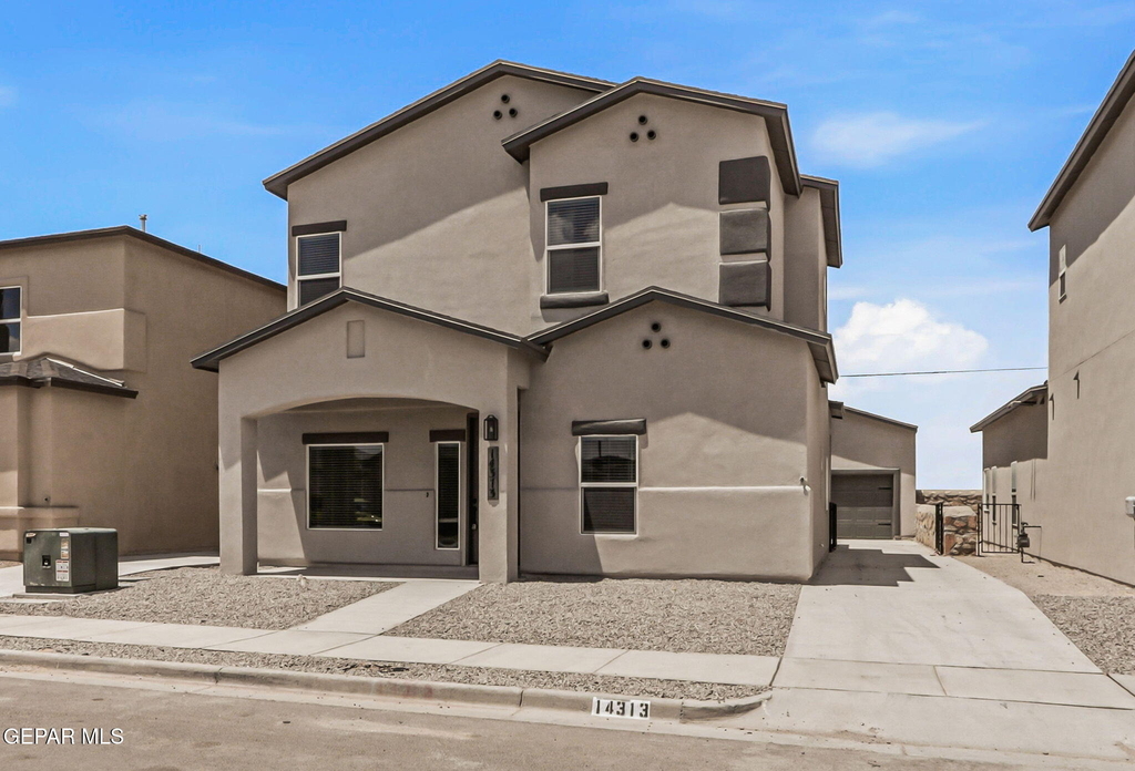 14313 Steve Joyce Parkway - Photo 2