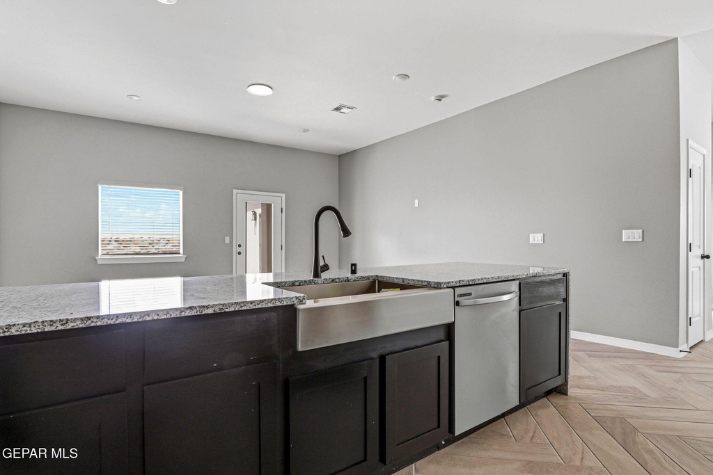 14313 Steve Joyce Parkway - Photo 21