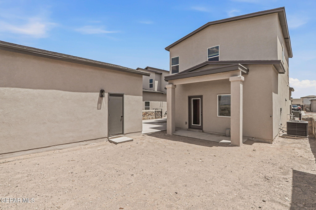 14313 Steve Joyce Parkway - Photo 48