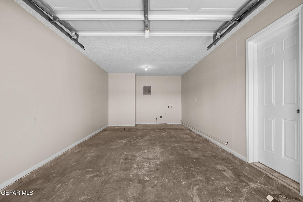 1916 Lee Elder Drive - Photo 17