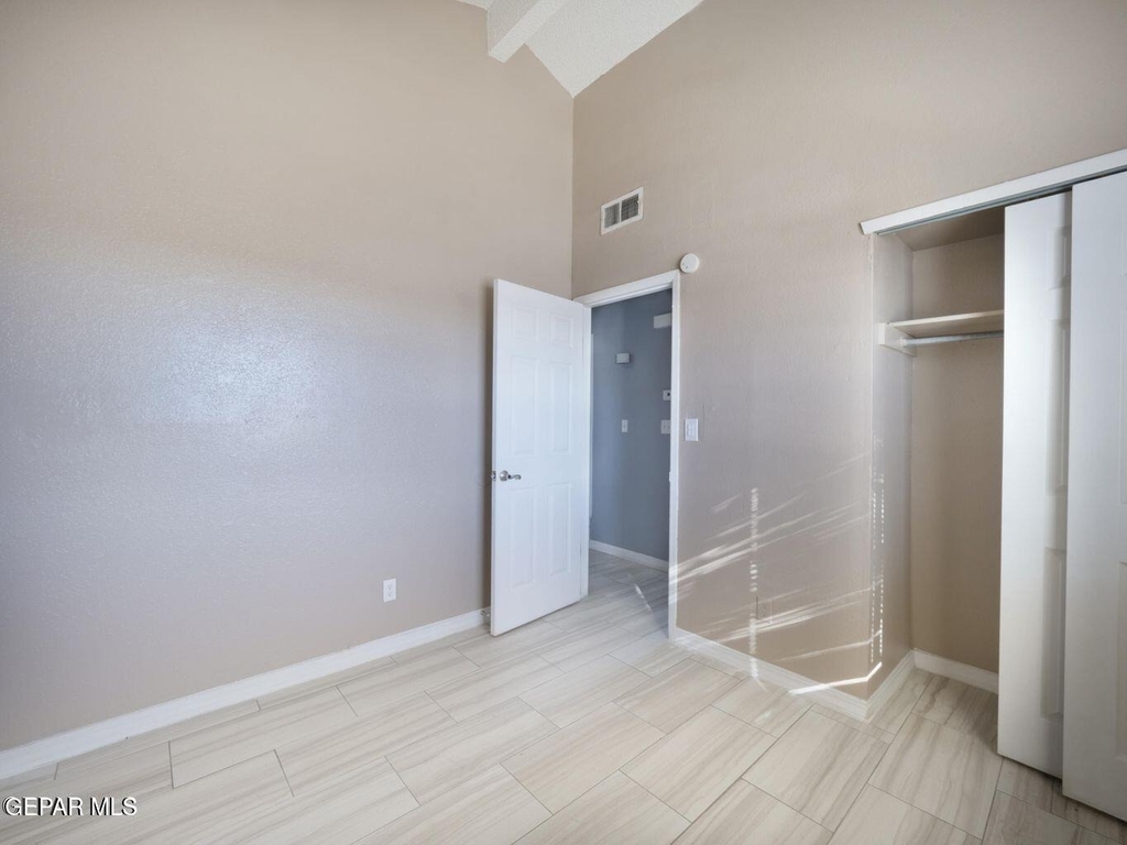 1901 Lake Omega Street - Photo 11