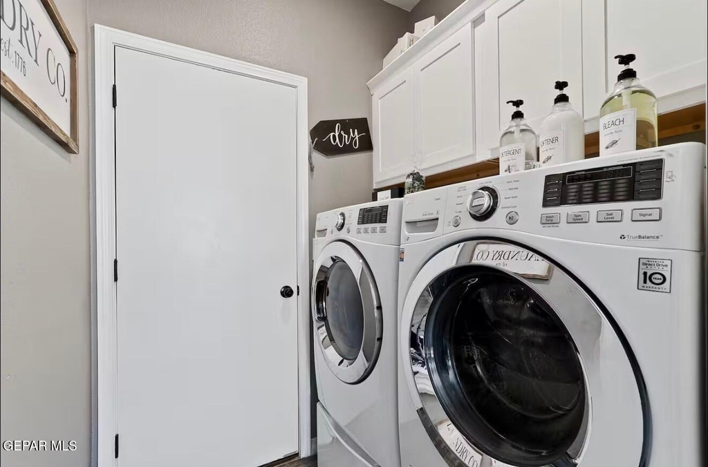 904 Cottage Place - Photo 44