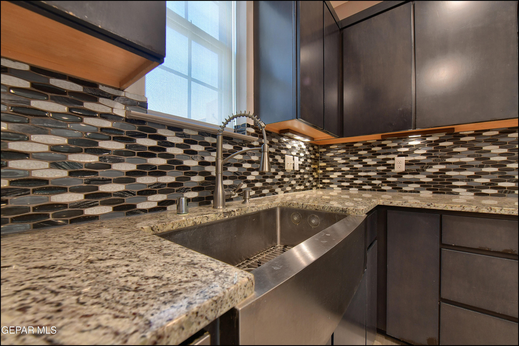312 Vin Almoradi Court - Photo 17