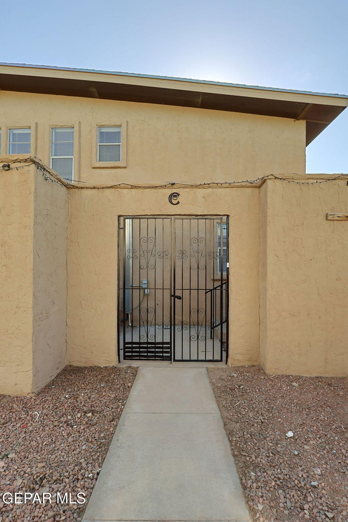 11100 Vista Lago Place - Photo 0