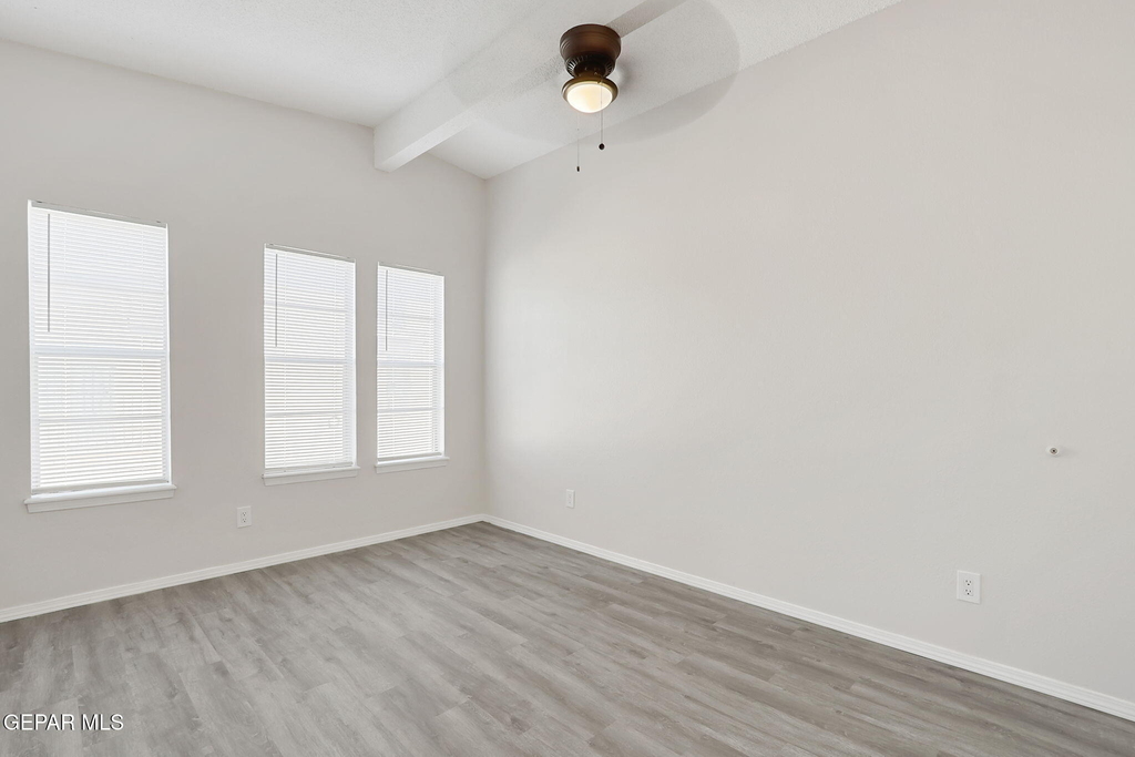 11100 Vista Lago Place - Photo 16