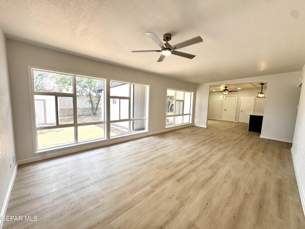 5102 Beals Drive - Photo 9