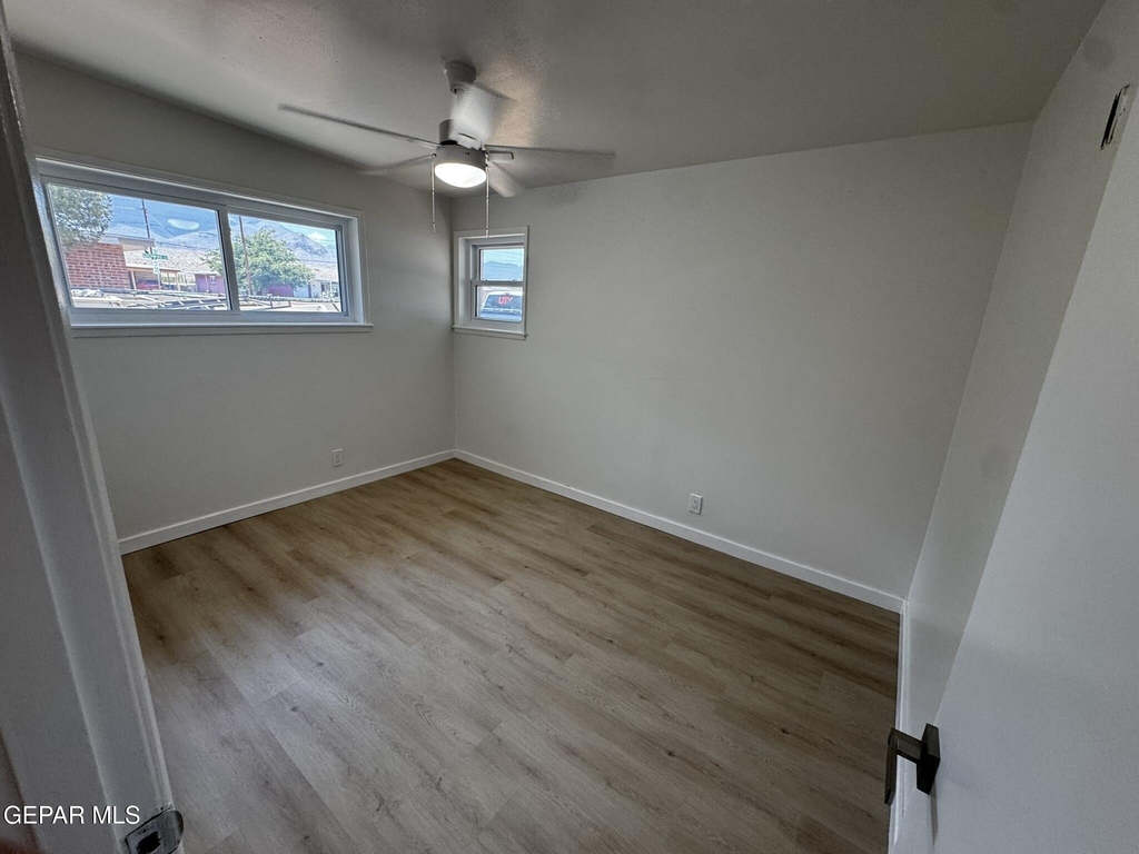 5102 Beals Drive - Photo 2