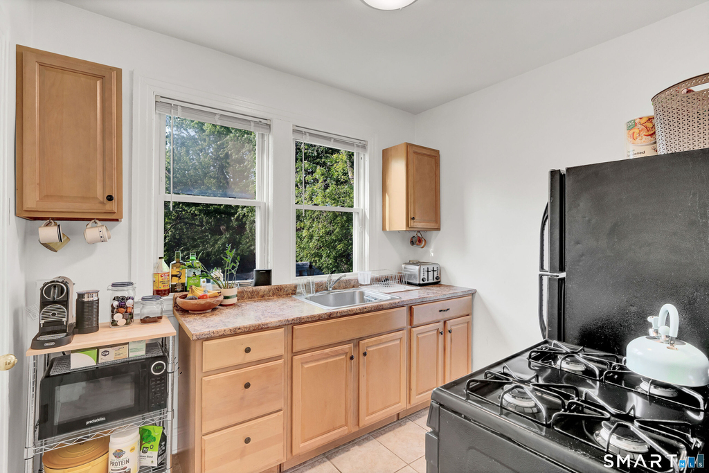 28-30 Whitney Street - Photo 11