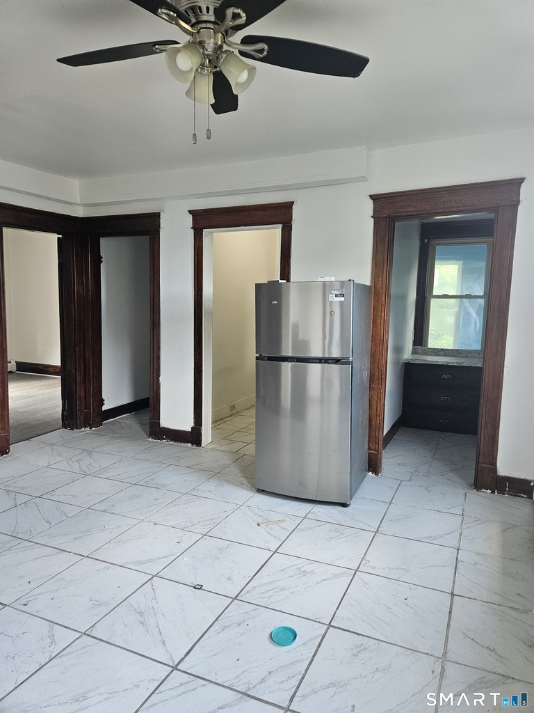 48 Poplar Street - Photo 2