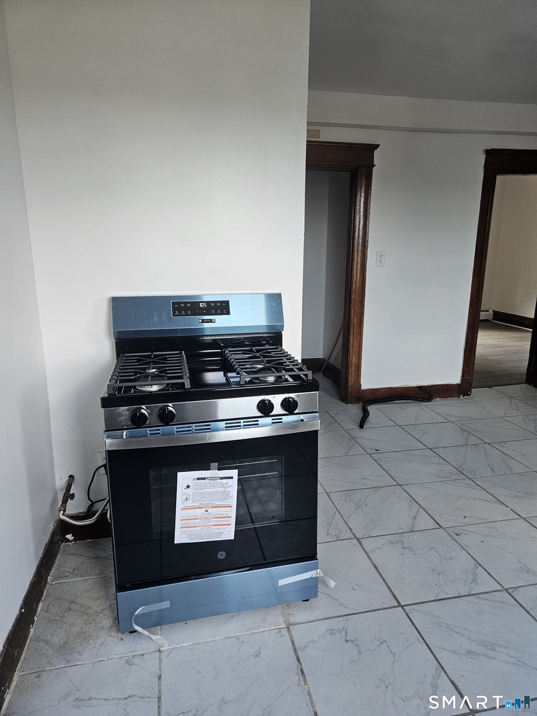 48 Poplar Street - Photo 3