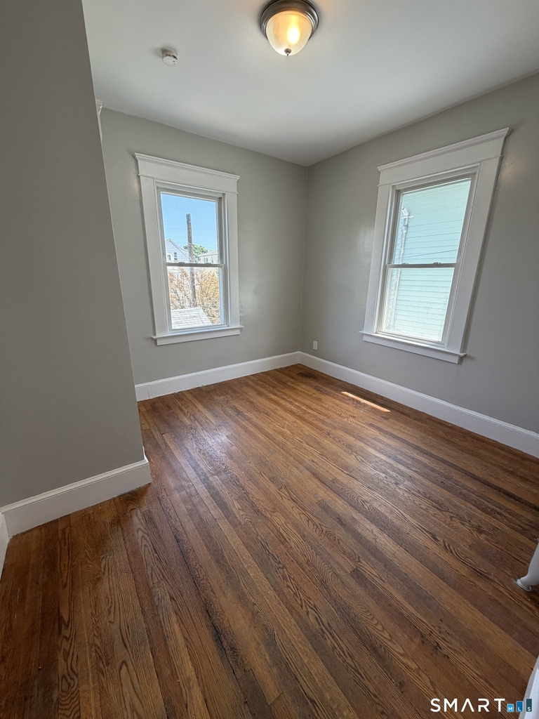 135 East Avenue - Photo 6
