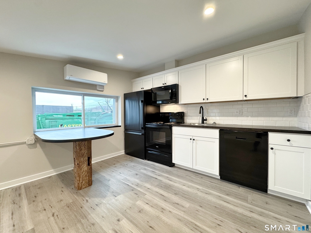 16 Ruby Street - Photo 0