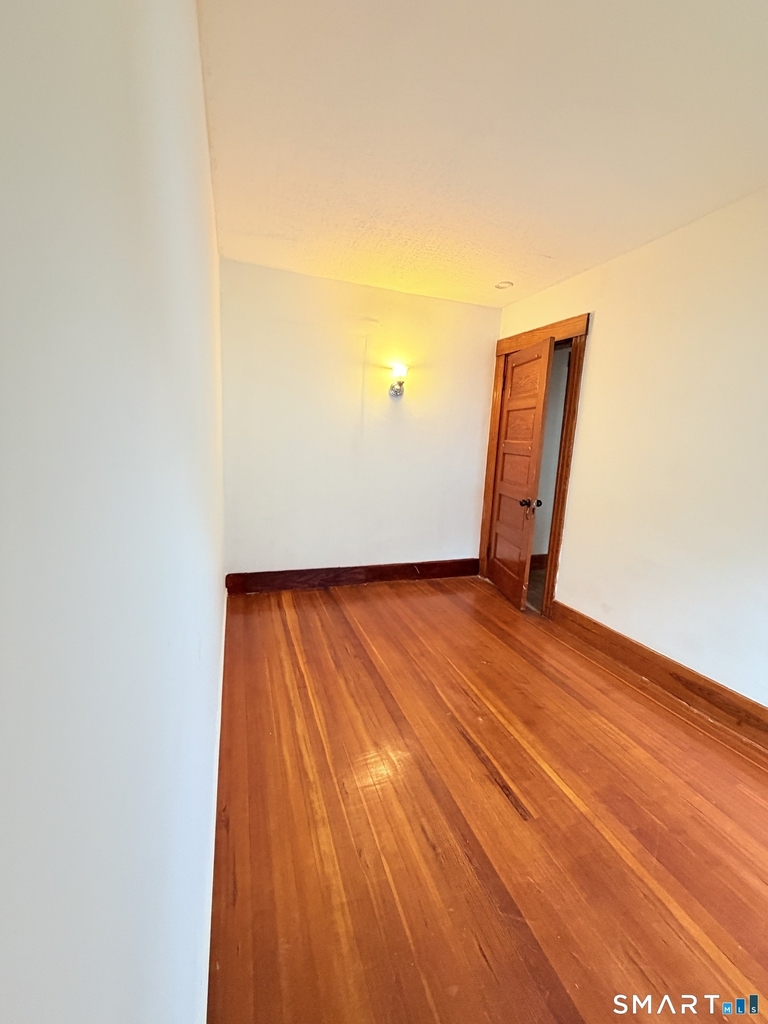 84 Putnam Street - Photo 5