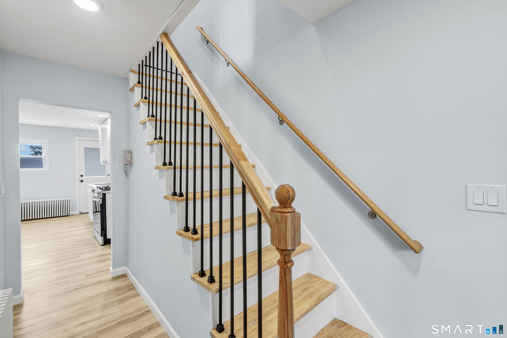 25 Myrtle Street - Photo 2