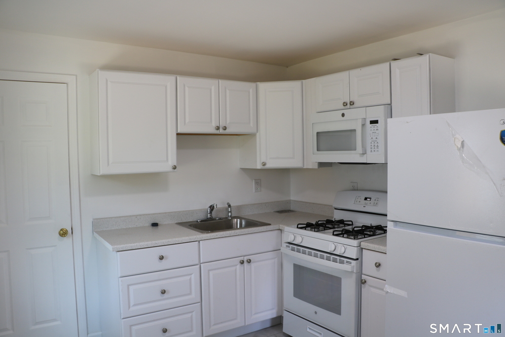 264 Pearl Harbor Street - Photo 11