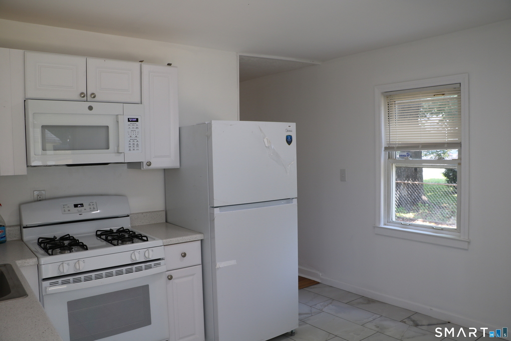 264 Pearl Harbor Street - Photo 10