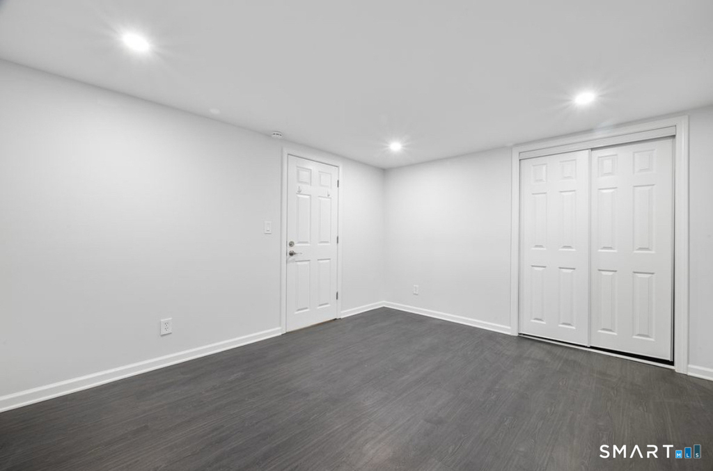 77 Alexander Avenue - Photo 15