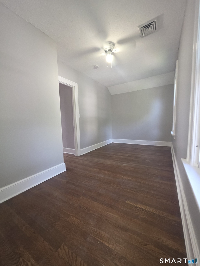 311 Farmington Avenue - Photo 12