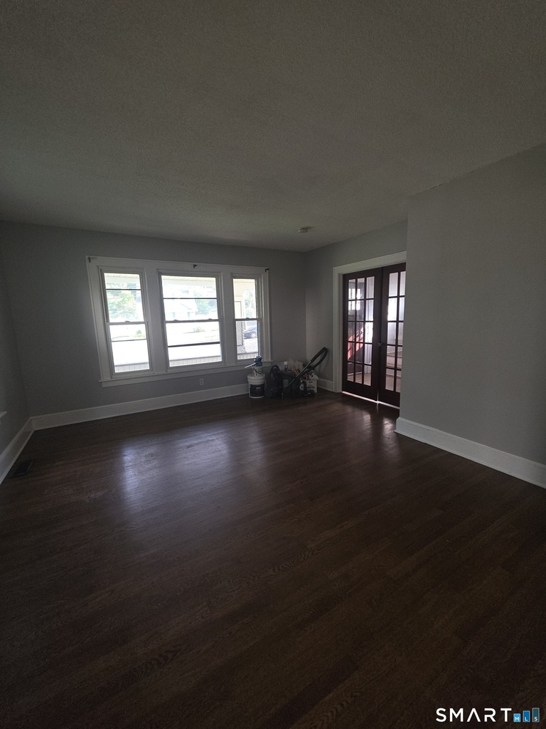 311 Farmington Avenue - Photo 5