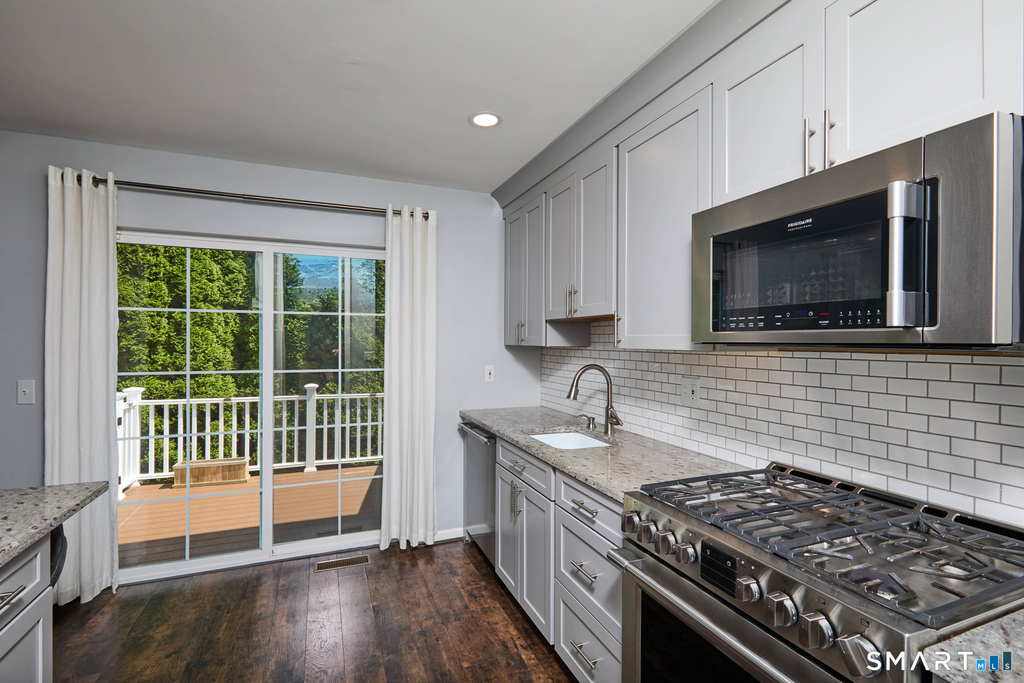 14 South Street - Photo 16