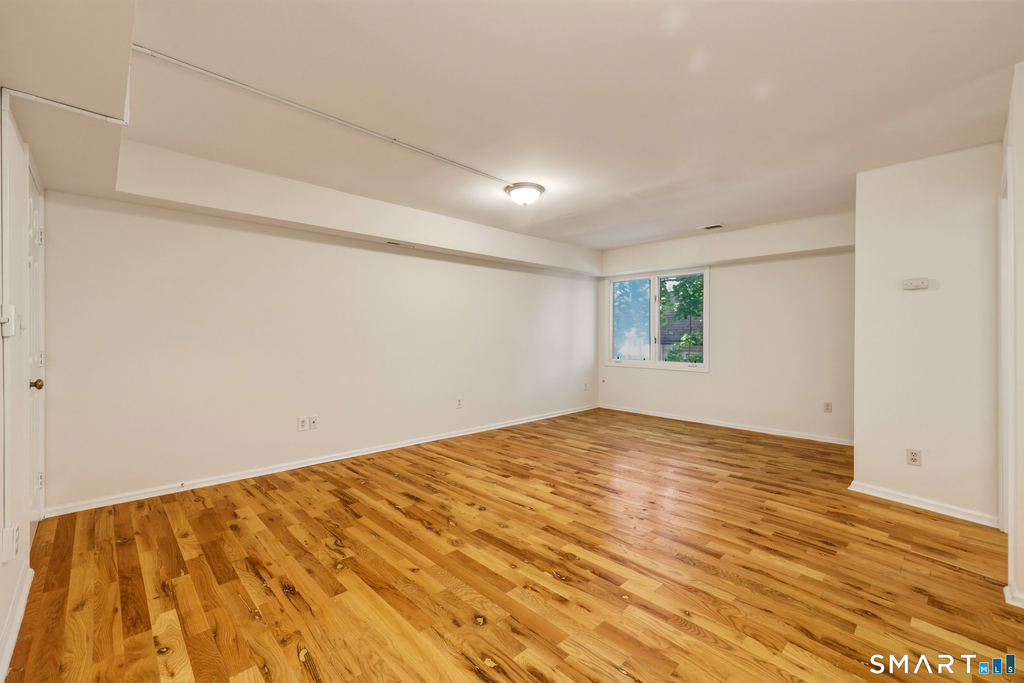 183 Livingston Place - Photo 2