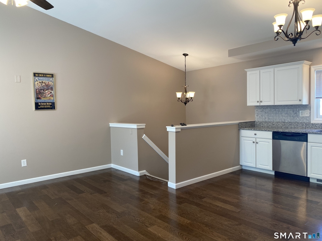 83 Myrtle Street - Photo 4