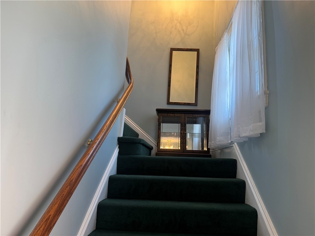 703 Saint James St - Photo 4