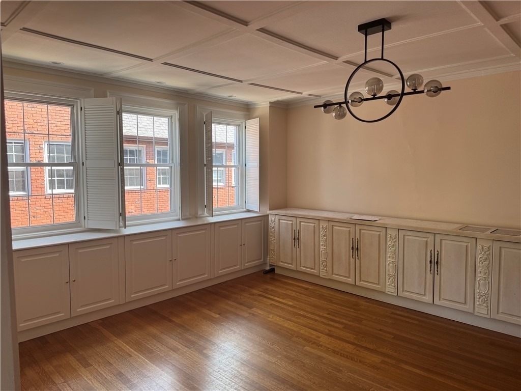 703 Saint James St - Photo 16