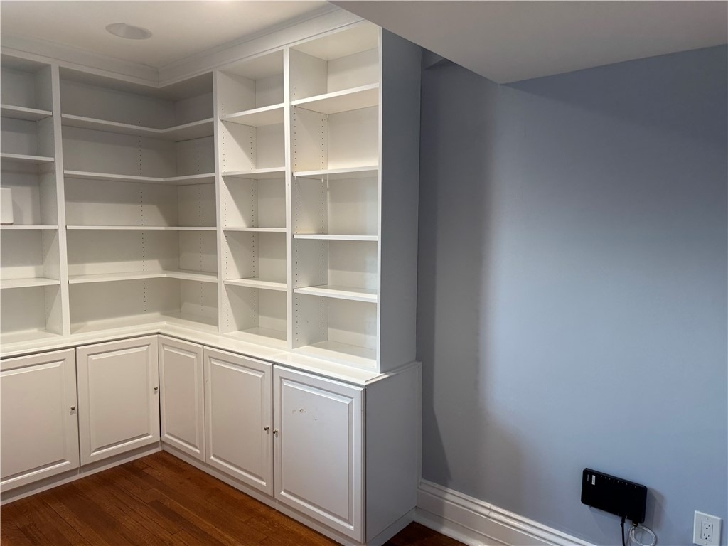 703 Saint James St - Photo 38
