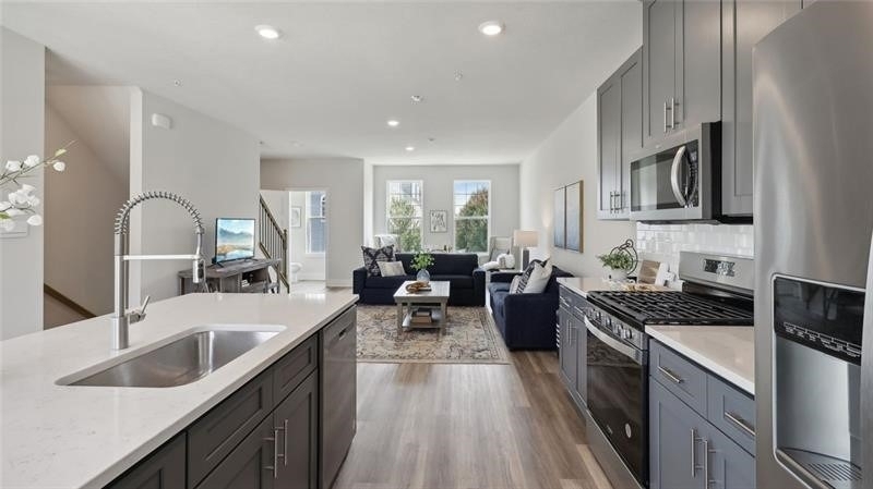 538 Cooper St - Photo 1
