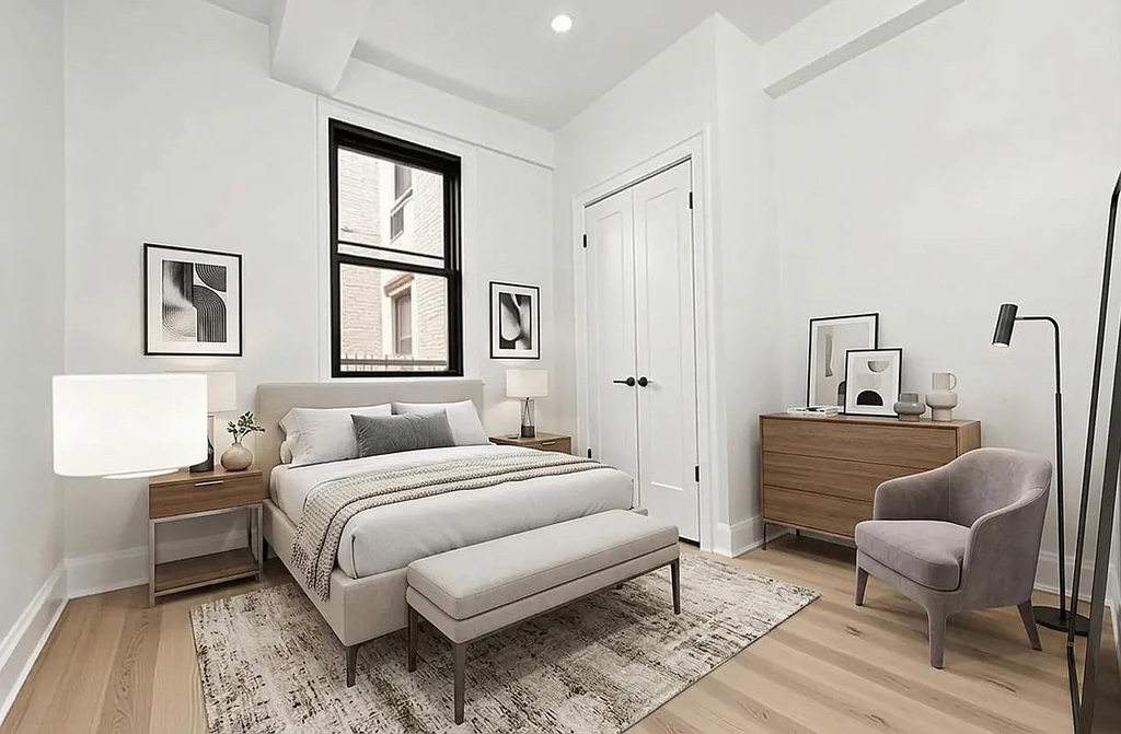 320 East 46th Street - Photo 3