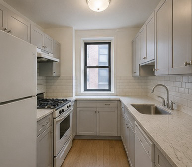 East 57th Street - Photo 2