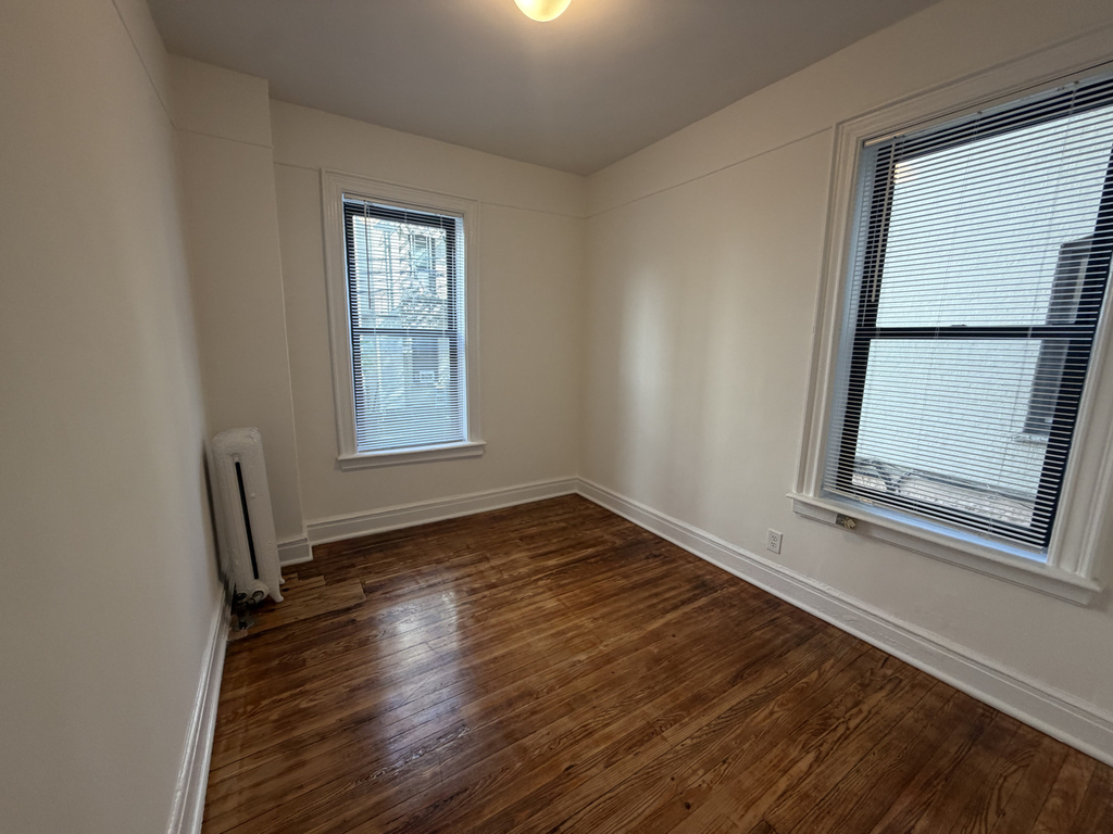 30-47 29th Street - Photo 4