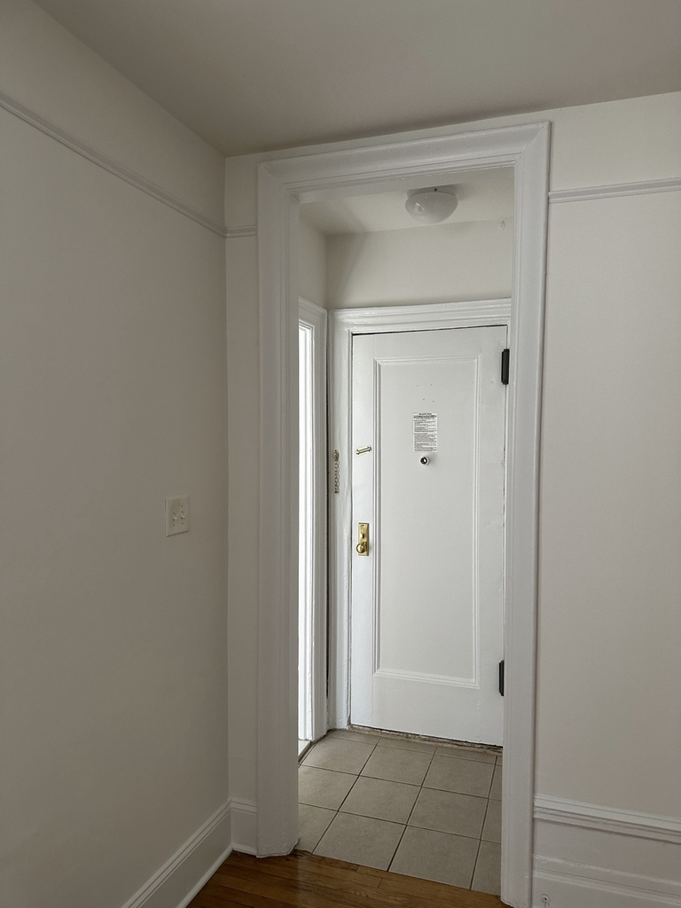 30-47 29th Street - Photo 5