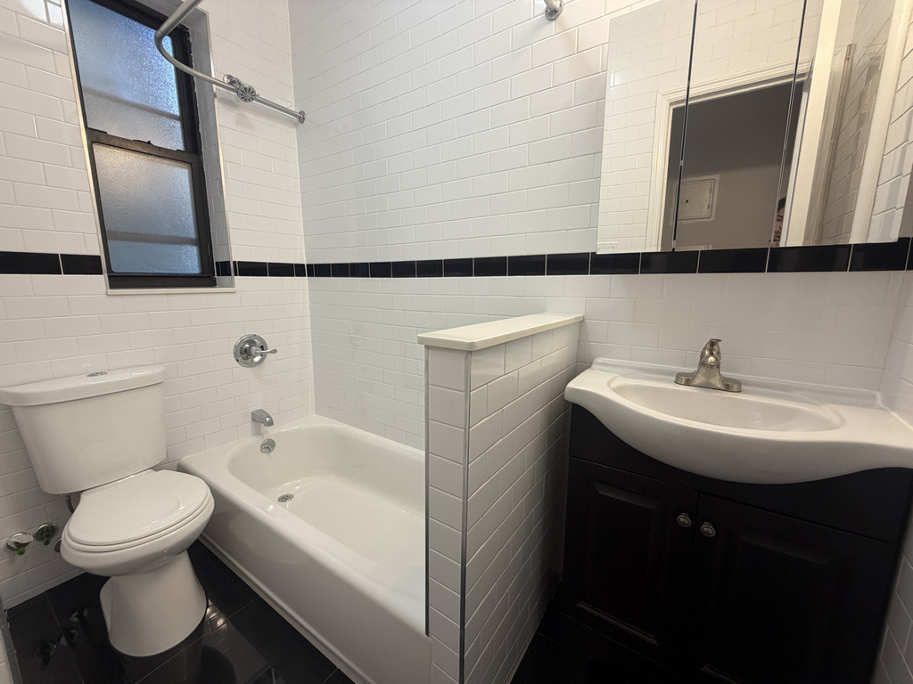 30-47 29th Street - Photo 5