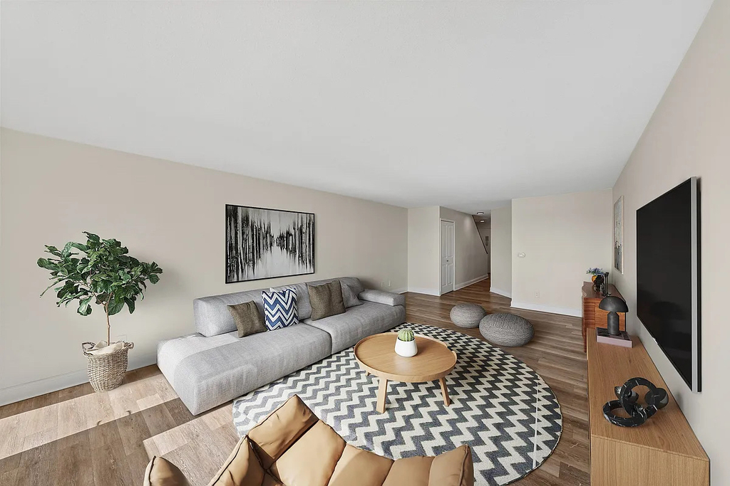 213 East 37th Street - Photo 0