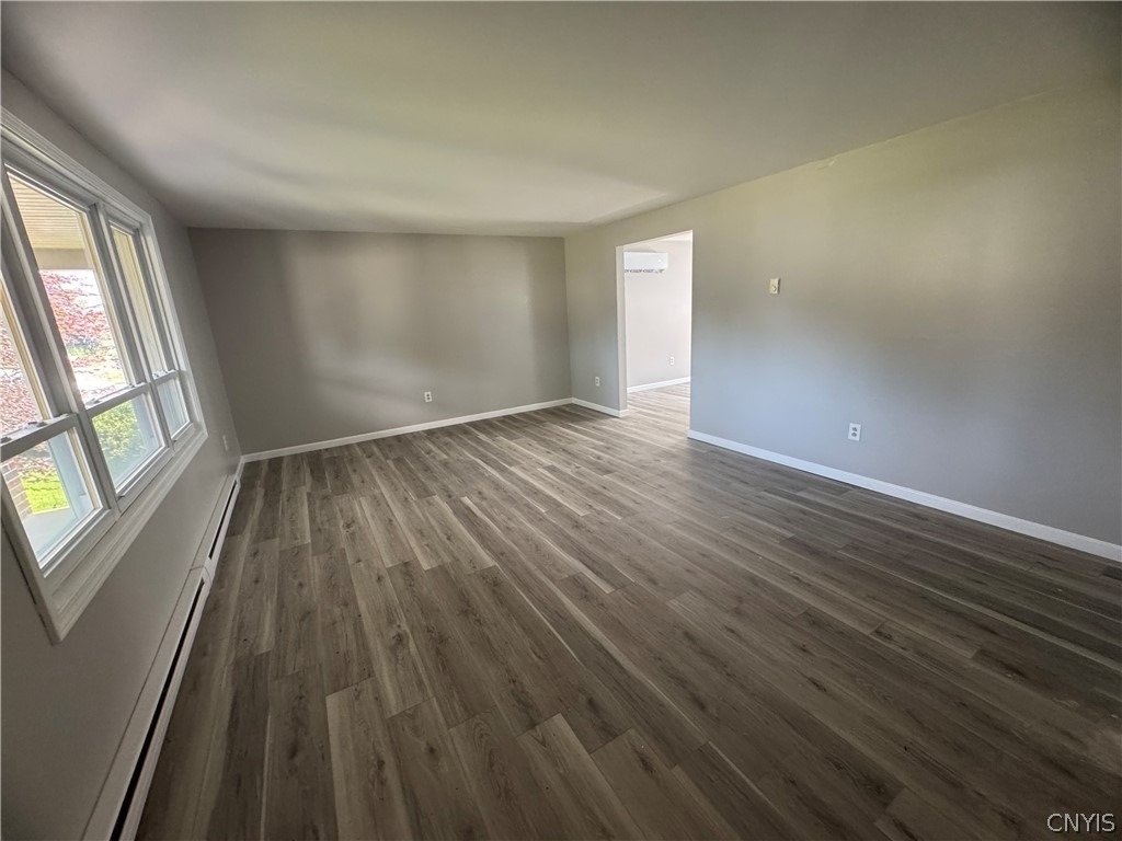 110 Lake Country Drive - Photo 4