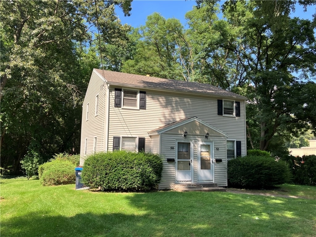 50 Golf Avenue - Photo 0