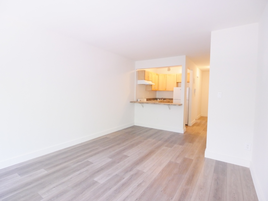 157 East 85th Street - Photo 3