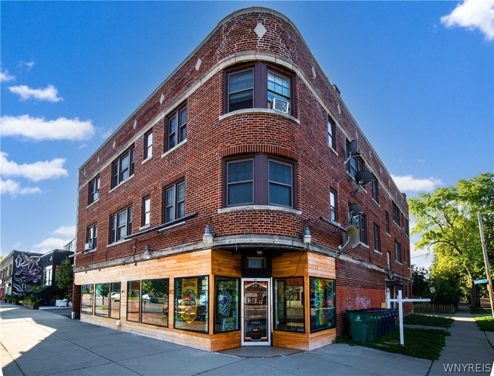 1225 Hertel Avenue - Photo 0